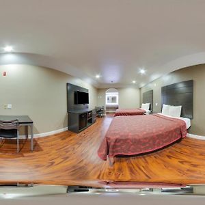 Queen Room Two Queen Beds